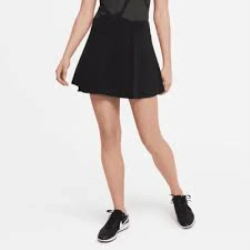 Nike Club Skirt